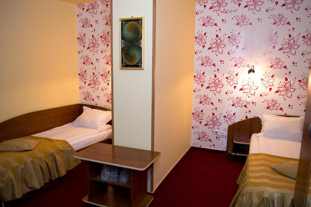Hotel Xemar Arad Cameră foto